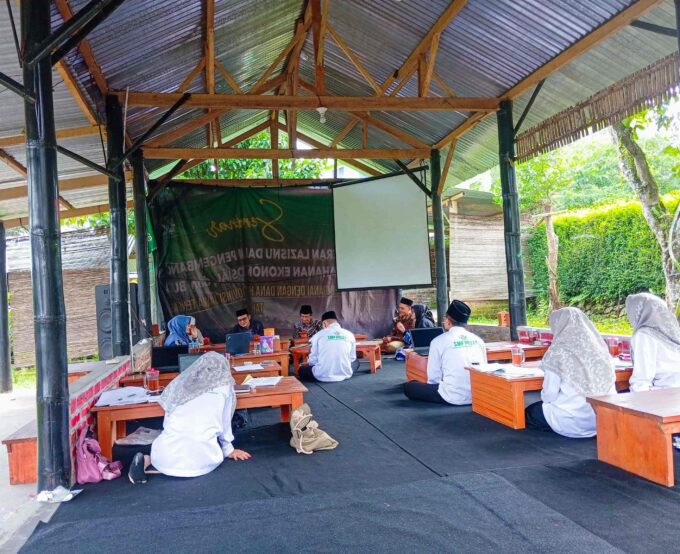 Gebrakan Awal Persiapan Akreditasi SMP Pesat Temanggung
